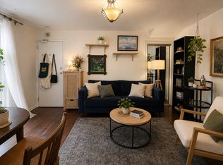 181 Gerrard St E, Toronto, ON M5A 2E5