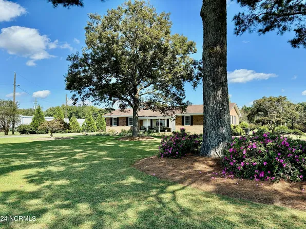 340 W Hanrahan Road, Grifton, NC 28530