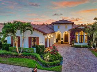 2239 Residence Cir, Naples, FL 34105
