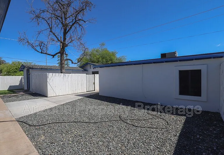 9603 N 5th St #B — Photo 14