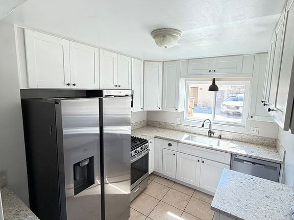 3rd image of 4588 34th St