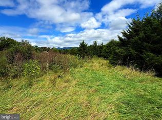 425 Wisteria Ln, Old Fields, WV 26845