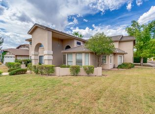 2239 E Leonora St, Mesa, AZ 85213