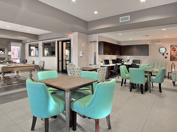4th image of 993 Equestrian Dr #4204B
