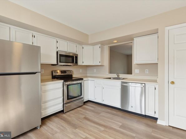 116 Village Dr