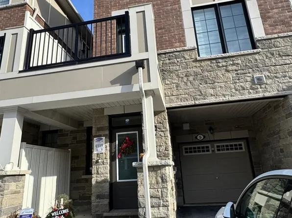 5 Melmar St, Brampton, ON L7A 5K6