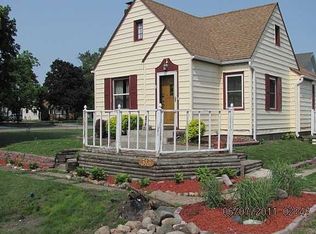 313 Elm Ave NW, Mitchellville, IA 50169
