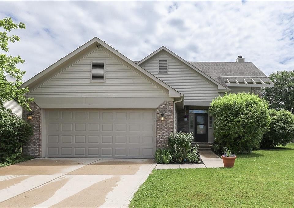 1st image of 4027 Sungate Ct
