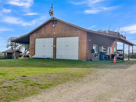 2nd image of 12000 Nacimiento Rd