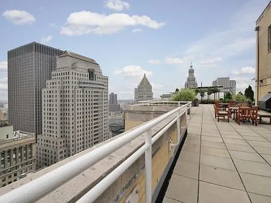 Rented by Corcoran | media 23