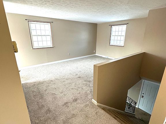 3rd image of 2442 Montclair Ave