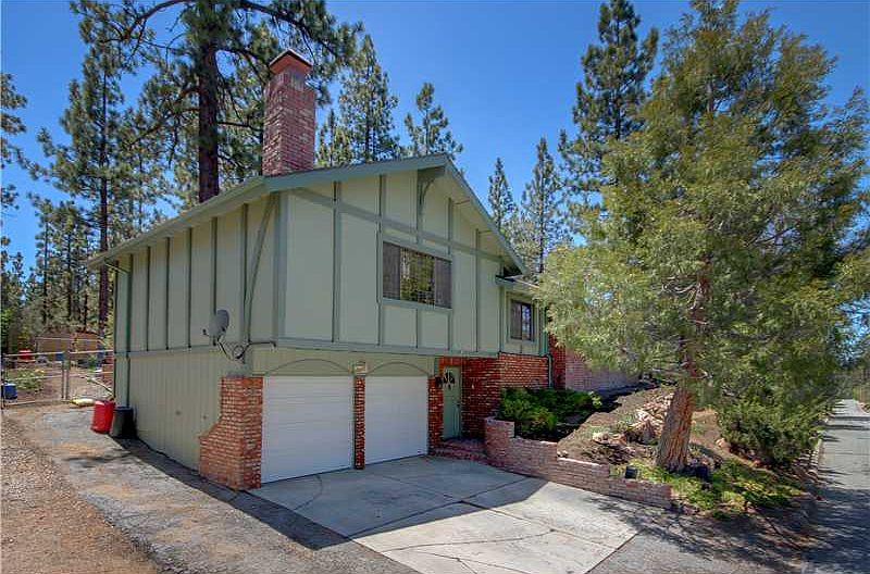 1st image of 42815 Juniper Dr