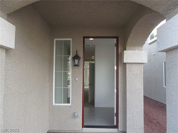 2nd image of 7653 Sandhaven St