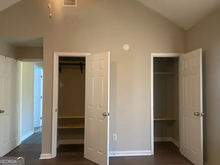 226 Lynn Rd — Photo 13