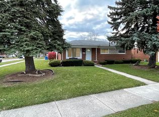 30047 Merrick Ave, Warren, MI