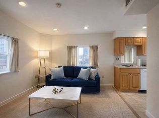 250 S 17th St #ID1285556P, Philadelphia, PA 19103