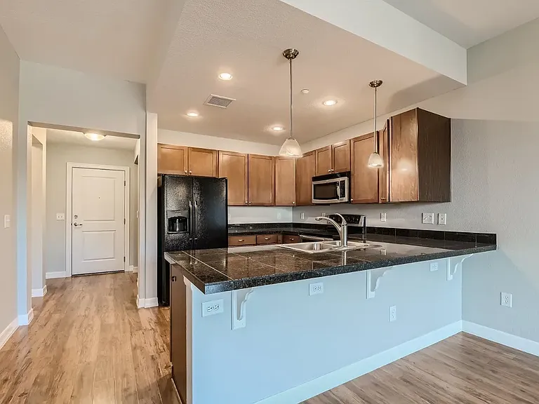 2200 S University Blvd #509 — Photo 2