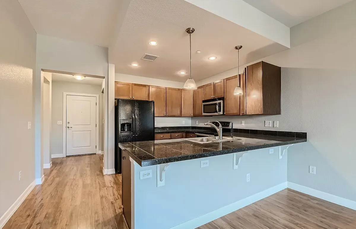 Building Photo - 2200 S University Blvd #509