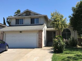 7 Moses Ct, Sacramento, CA