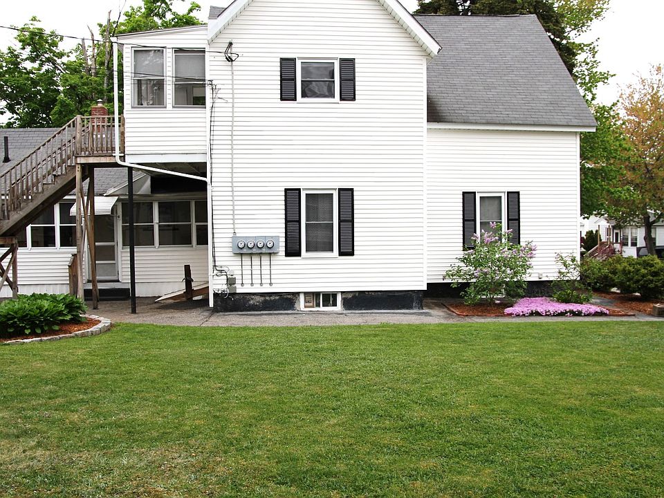Side of House / Portion of Side Yard