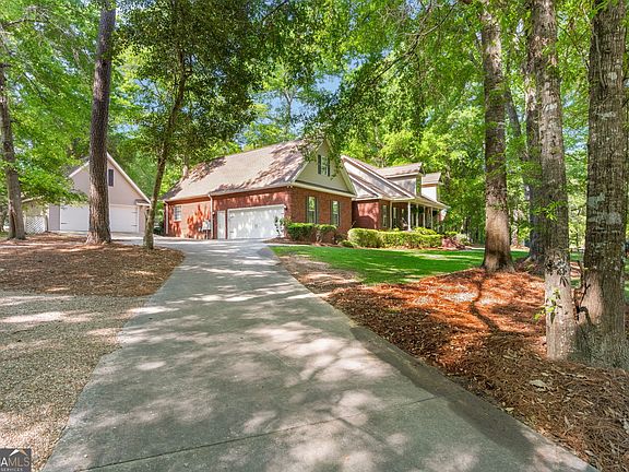 2nd image of 660 Hatchee Ridge Rd