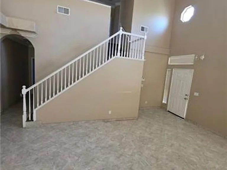 867 Billows Ct — Photo 2