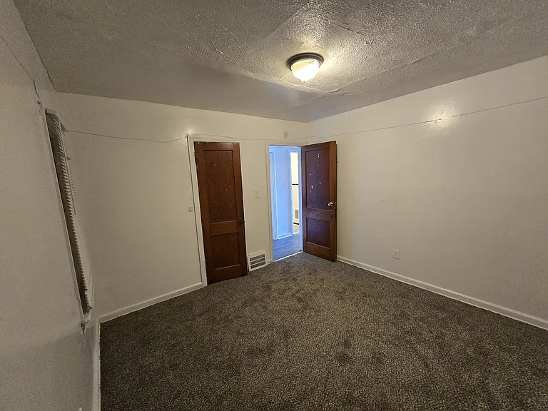 10031 Sorrento Ave — Photo 3