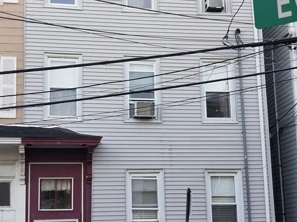 247 Everett St #3, East Boston, MA 02128