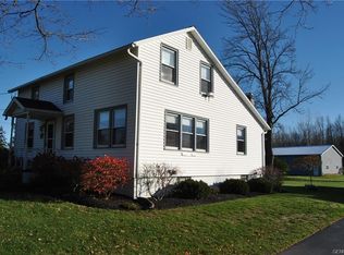 4227 Armington Rd, Palmyra, NY 14522