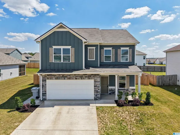 952 Ridgeway Ave, Columbiana, AL 35051