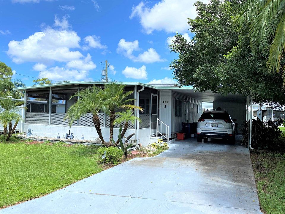 1st image of 268 Village Dr