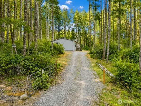 13655 Primrose Lane SW, Port Orchard, WA 98367