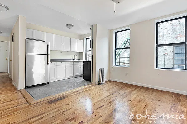 Rented by Bohemia Realty Group | media 9