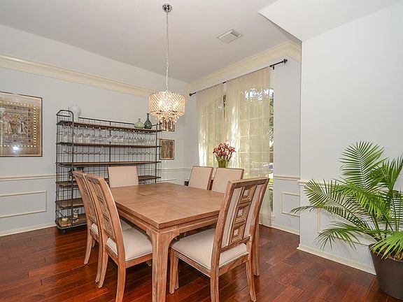 5th image of 7411 Springdale Dr