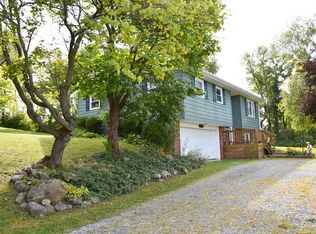 4022 County Line Rd, Cochranton, PA 16314