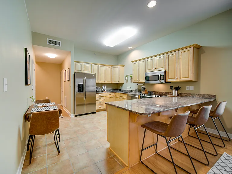 515 E Capitol Ave #303 — Photo 8