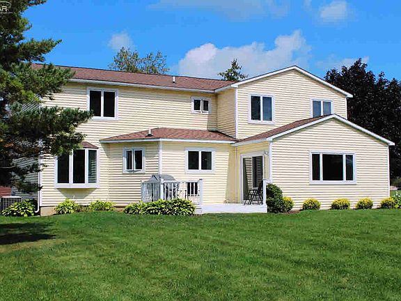 4th image of 1464 Hilltop Dr