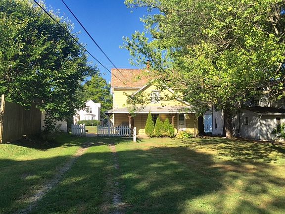 3rd image of 480 Washington Ave