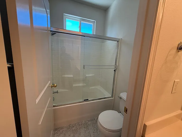 3904 Crescendo Ln — Photo 38