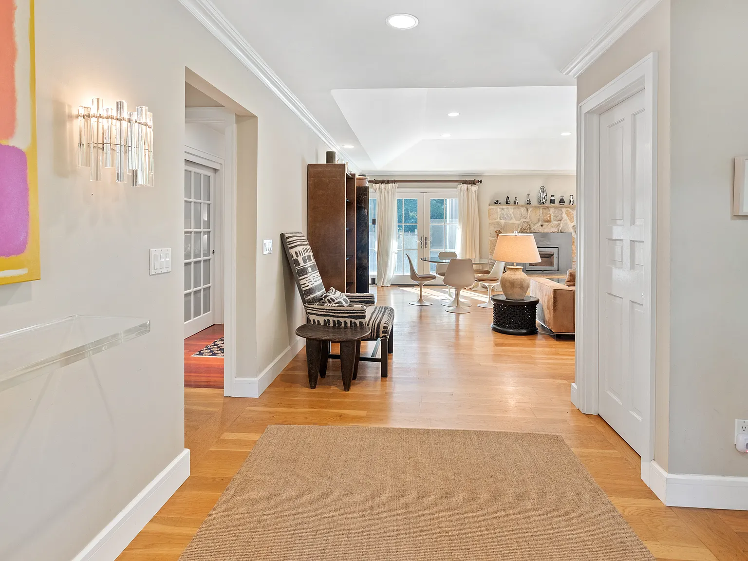 Southampton 4 Bedroom — Photo 2