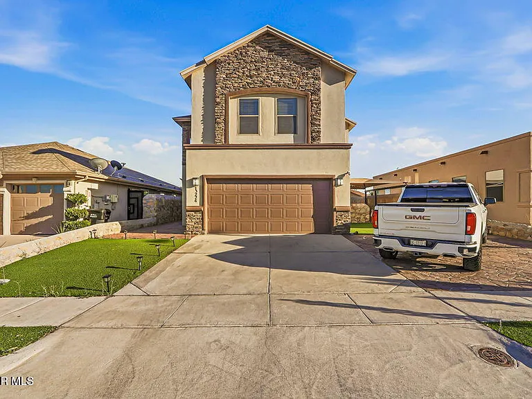 13224 Emerald Hills St — Photo 3