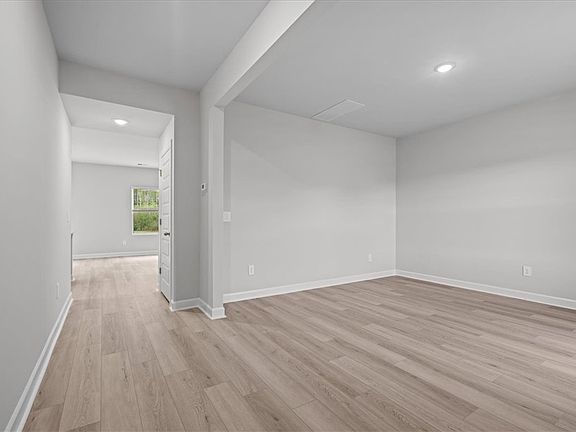 3rd image of 502 Harben Dr
