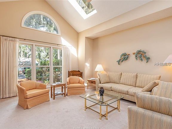 4th image of 38 Water Oak Dr