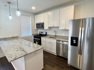 867 Hollins St #2, Baltimore, MD 21201