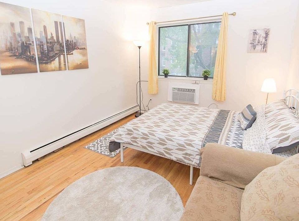 1st image of 11-23 125th St #3