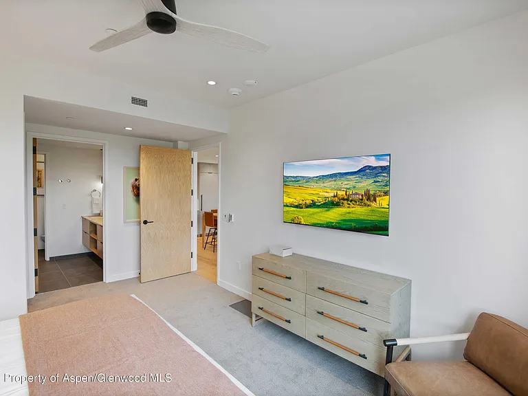 119 Wood Rd #204 — Photo 11