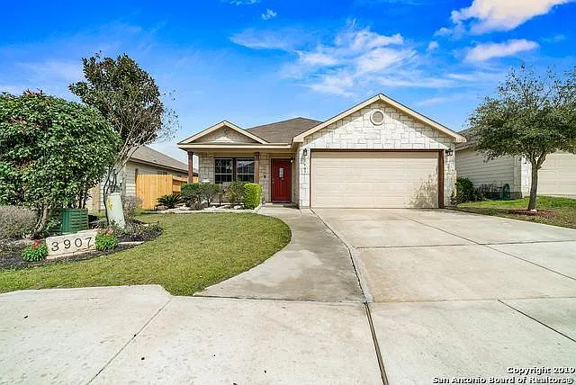 3907 Torey Mesquite — Photo 3
