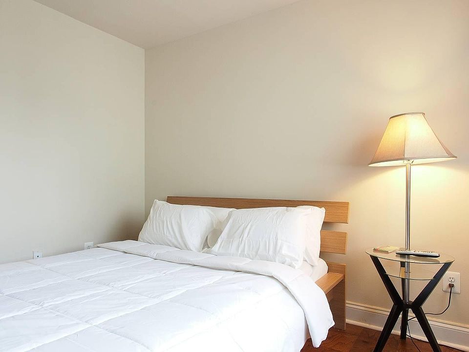 1st image of 1005 Chillum Rd APT 309