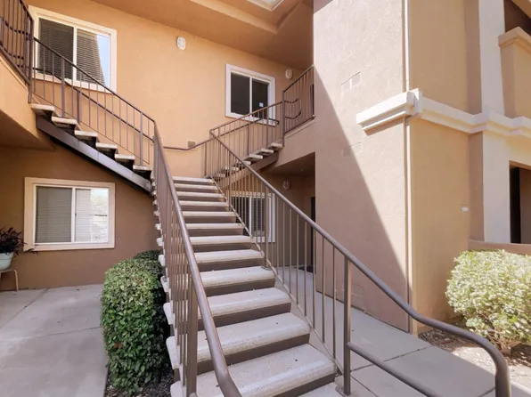 501 Gibson Dr APT 2424, Roseville, CA 95678