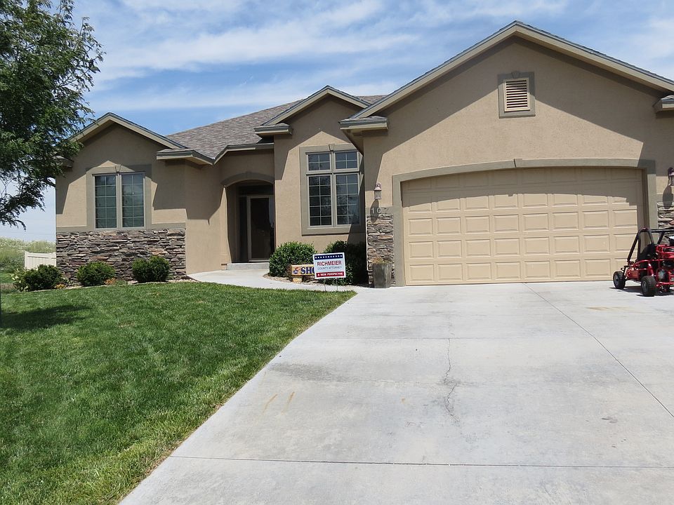 2nd image of 107 Brock Pl